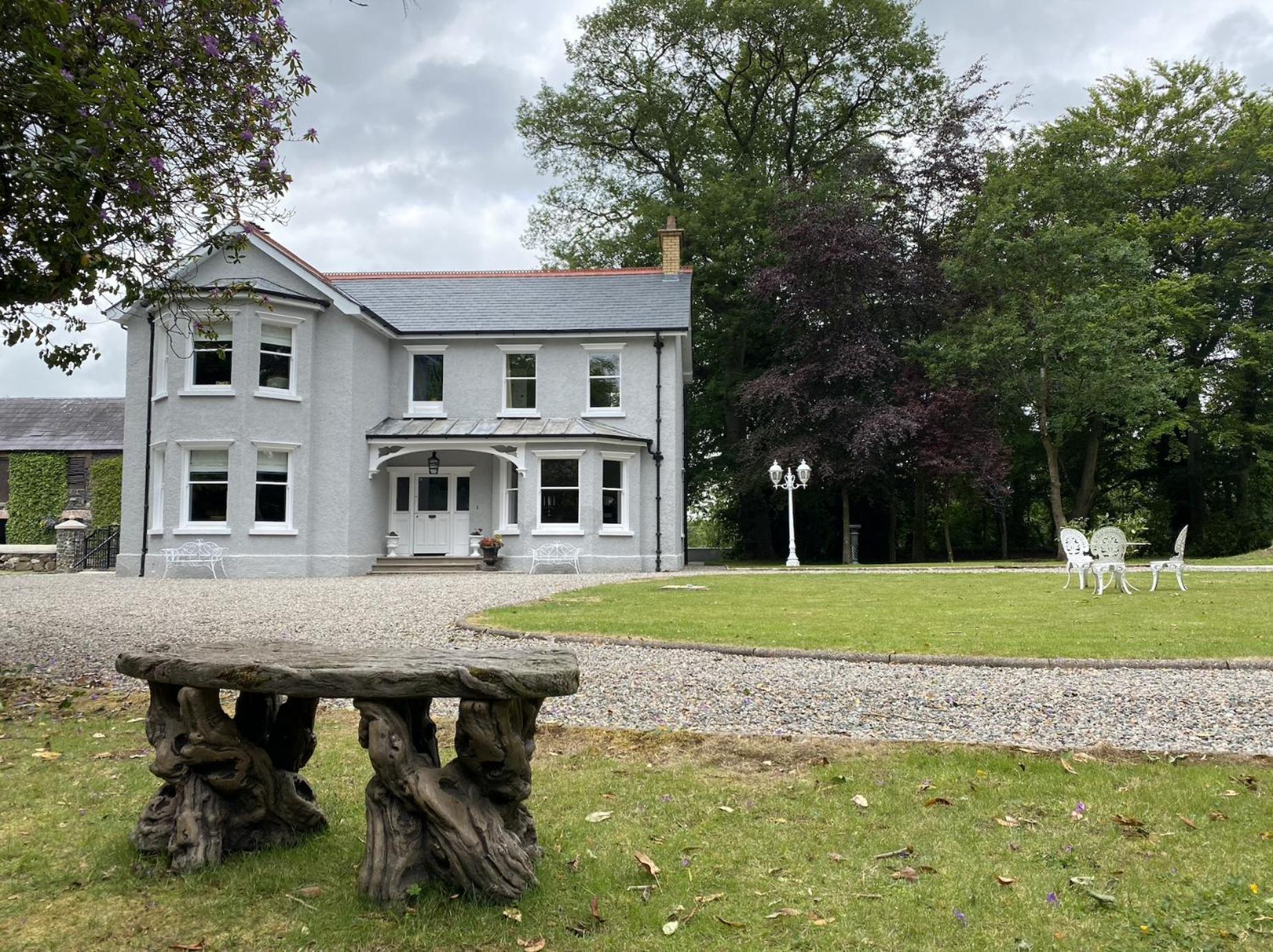 Luxury Accommodation In County Antrim With Riverside Hot Tub Kells Exterior foto